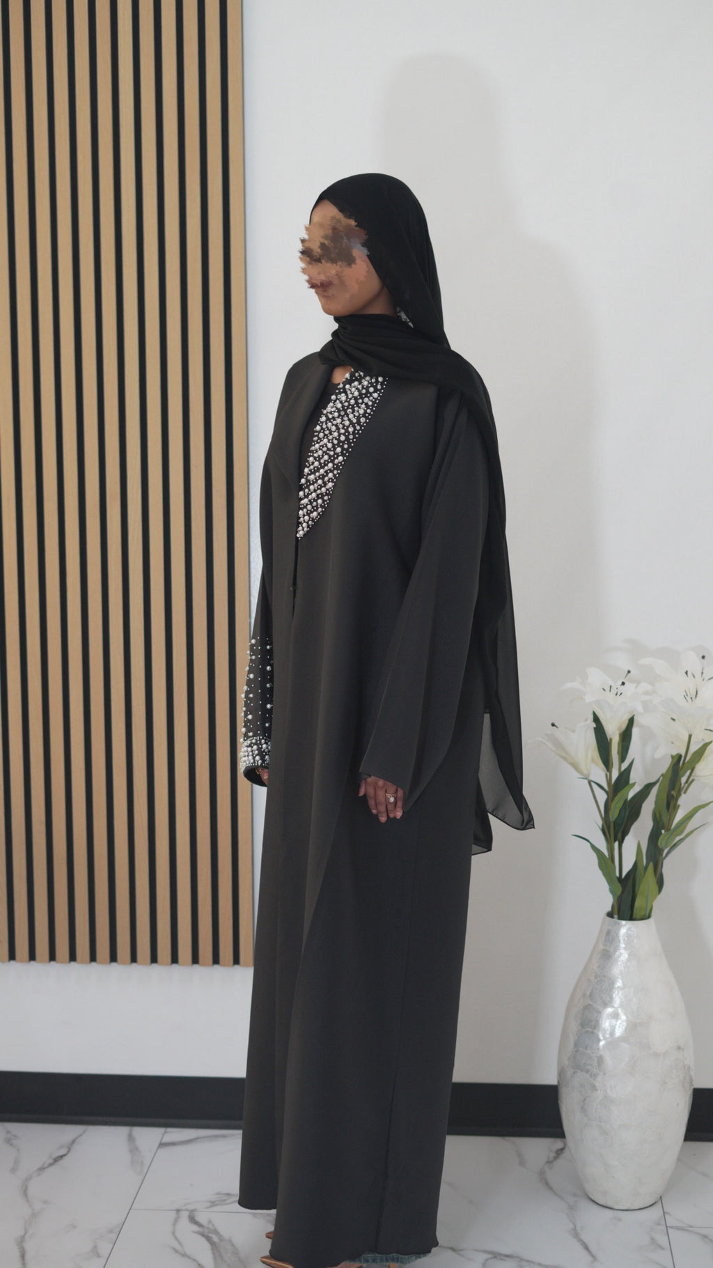 Pearl Abaya