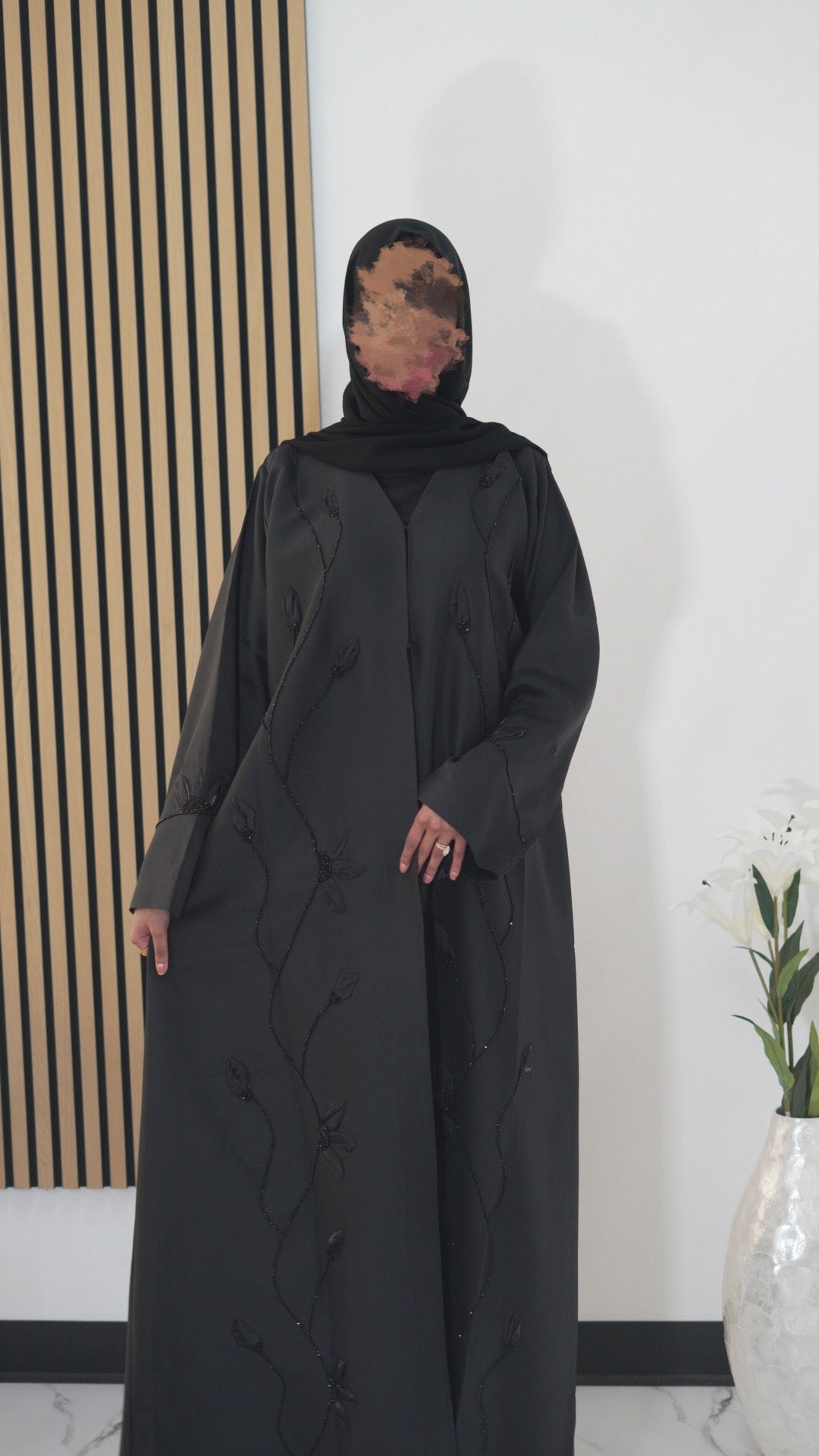 Vine Abaya