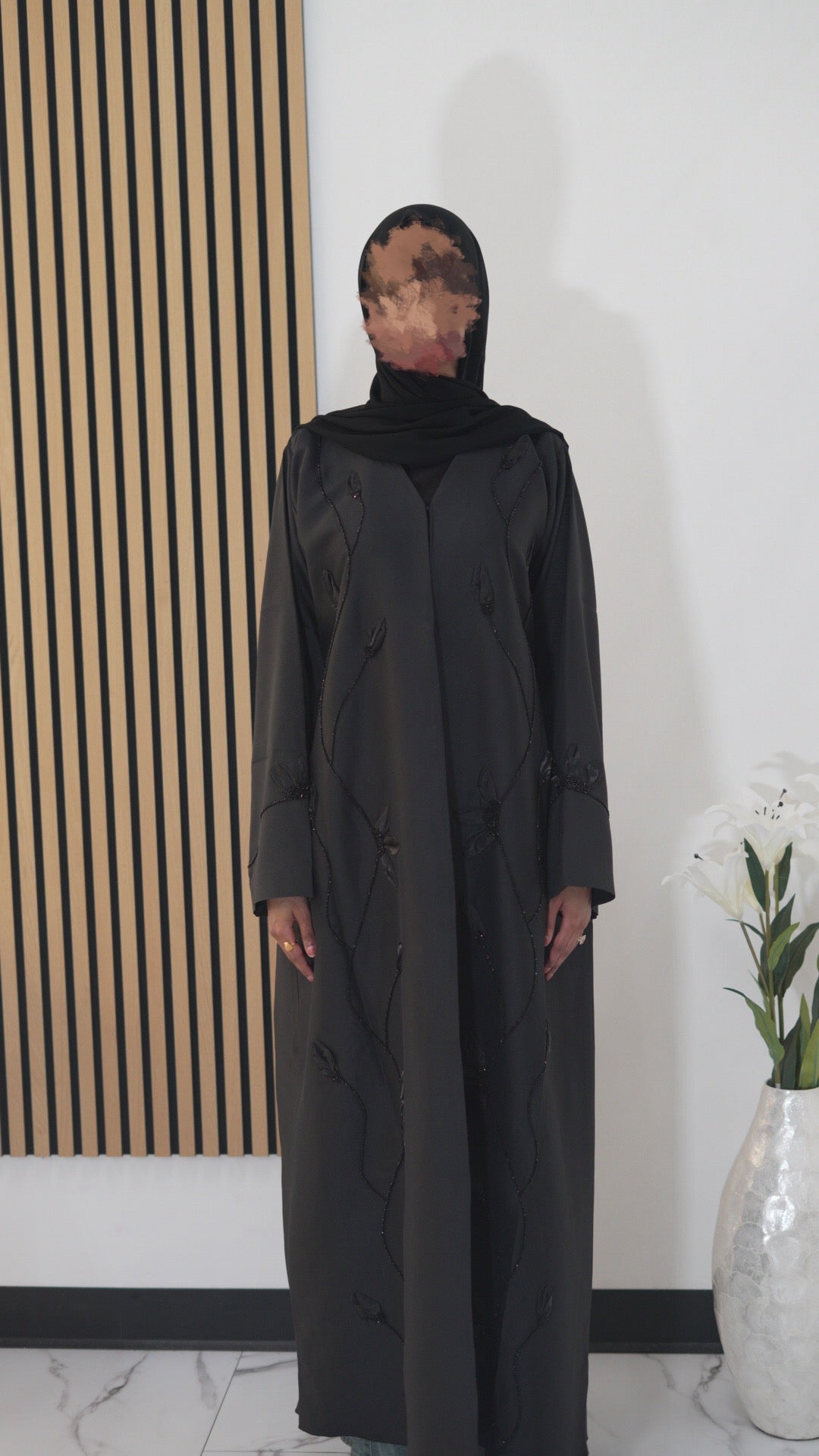 Vine Abaya