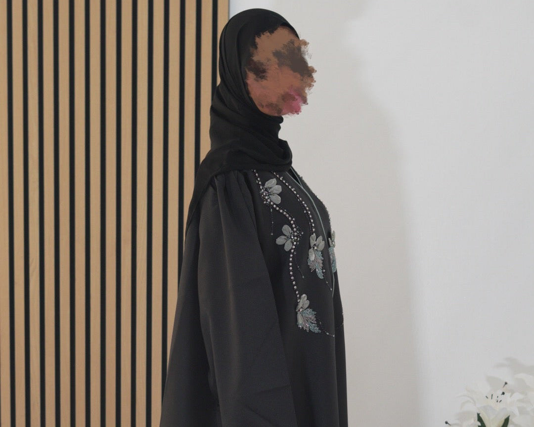 Gleam Abaya